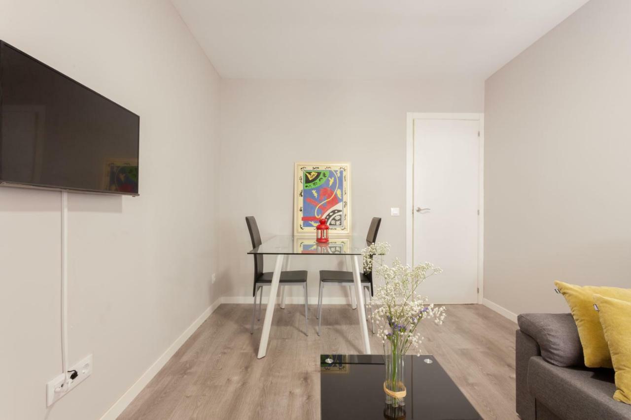 לוגרוניו Apartamentos El Paraiso מראה חיצוני תמונה